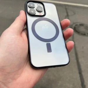 Magsafe kryt čern&yacute; 13 Pro